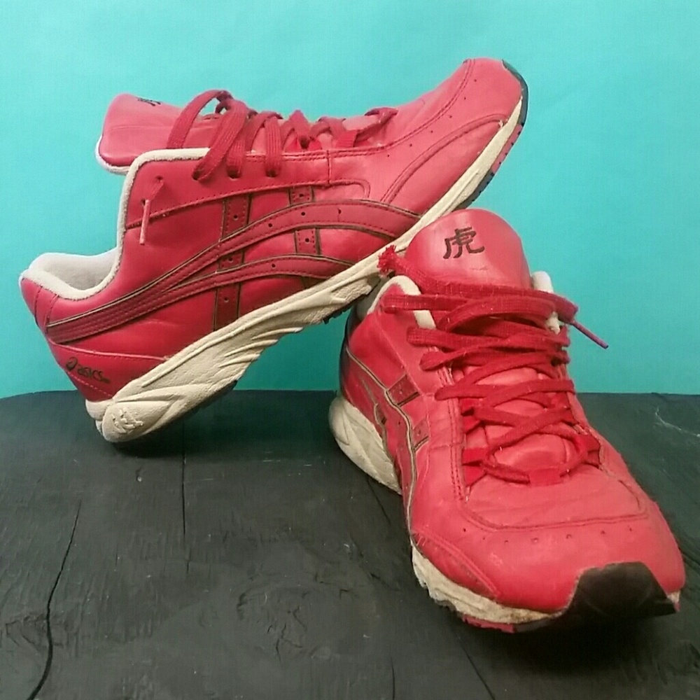Rare Japanese Asics Red Leather GEL sz 9 Vintage